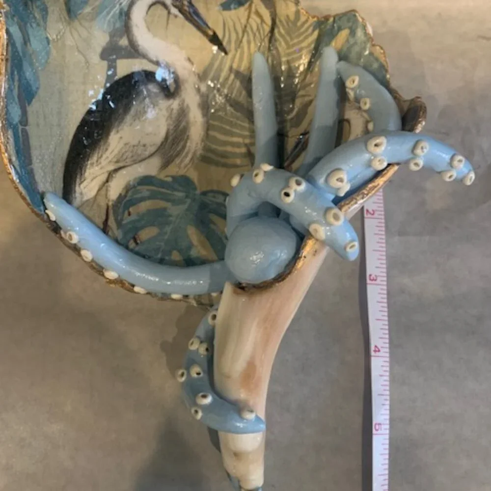 Handmade Shell Art Decor (light blue octopus) - Picture 6 of 7
